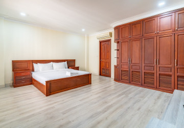 2 Bedroom Serviced Apartment For Rent - BKK1, Phnom Penh thumbnail