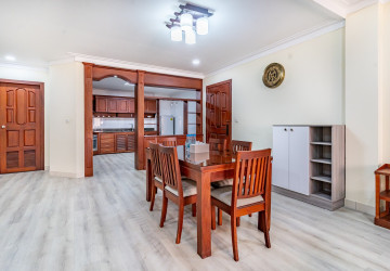 2 Bedroom Serviced Apartment For Rent - BKK1, Phnom Penh thumbnail