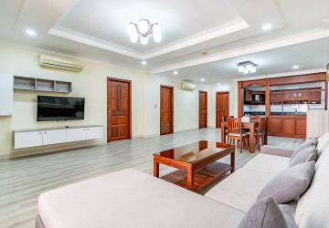 2 Bedroom Serviced Apartment For Rent - BKK1, Phnom Penh thumbnail