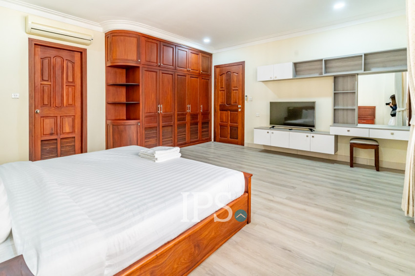 2 Bedroom Serviced Apartment For Rent - BKK1, Phnom Penh