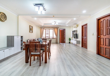 2 Bedroom Serviced Apartment For Rent - BKK1, Phnom Penh thumbnail