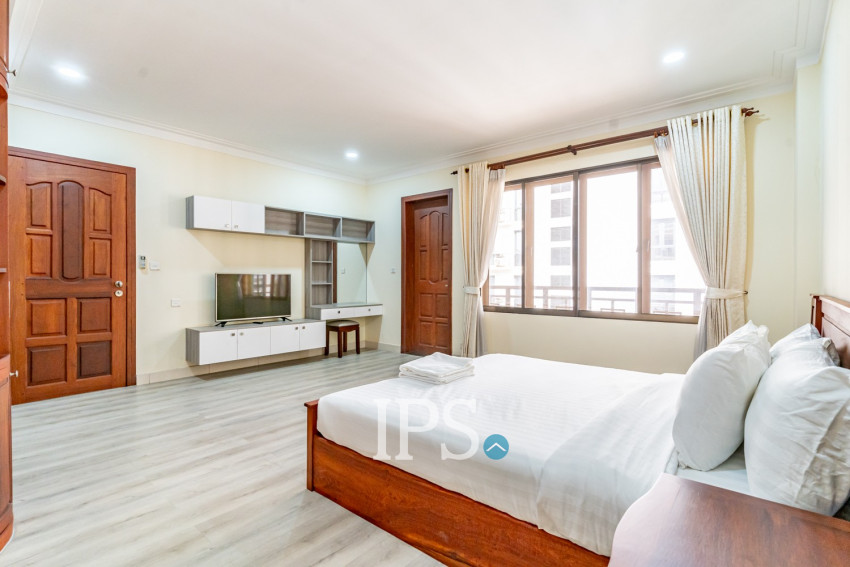 2 Bedroom Serviced Apartment For Rent - BKK1, Phnom Penh