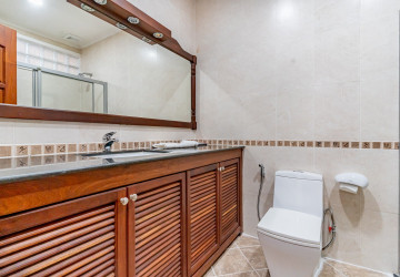 2 Bedroom Serviced Apartment For Rent - BKK1, Phnom Penh thumbnail