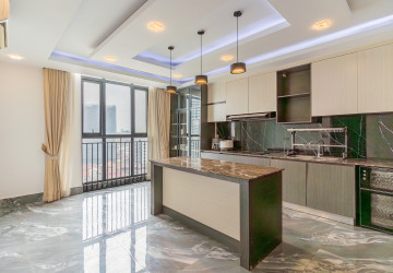 4 Bedroom Penthouse For Rent - Boeung Tumpun, Phnom Penh thumbnail