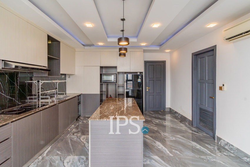 4 Bedroom Penthouse For Rent - Boeung Tumpun, Phnom Penh