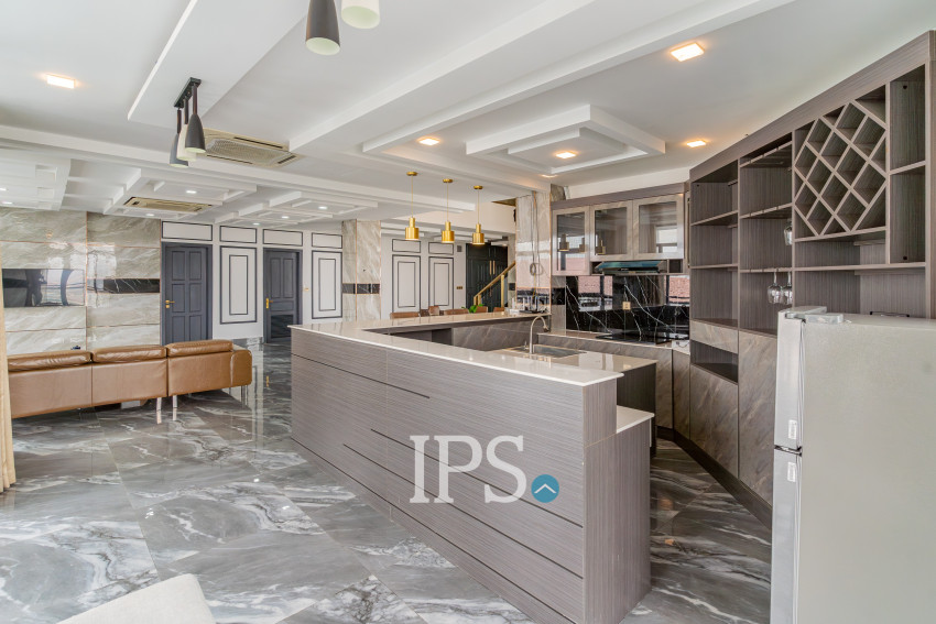 4 Bedroom Penthouse For Rent - Boeung Tumpun, Phnom Penh