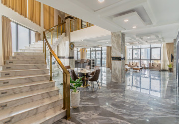 4 Bedroom Penthouse For Rent - Boeung Tumpun, Phnom Penh thumbnail
