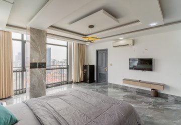 4 Bedroom Penthouse For Rent - Boeung Tumpun, Phnom Penh thumbnail
