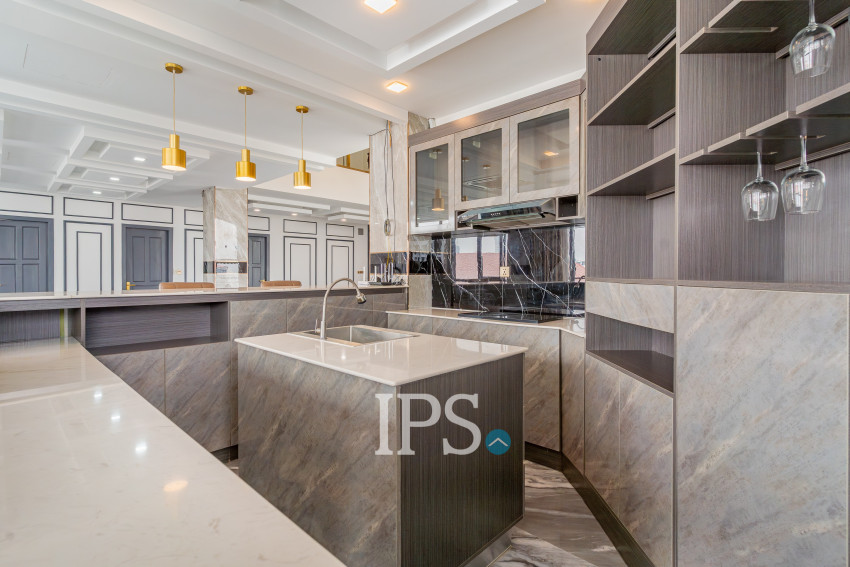 4 Bedroom Penthouse For Rent - Boeung Tumpun, Phnom Penh