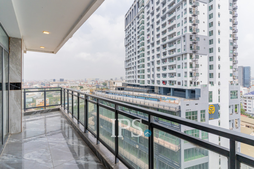 4 Bedroom Penthouse For Rent - Boeung Tumpun, Phnom Penh