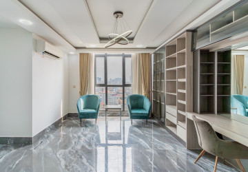 4 Bedroom Penthouse For Rent - Boeung Tumpun, Phnom Penh thumbnail