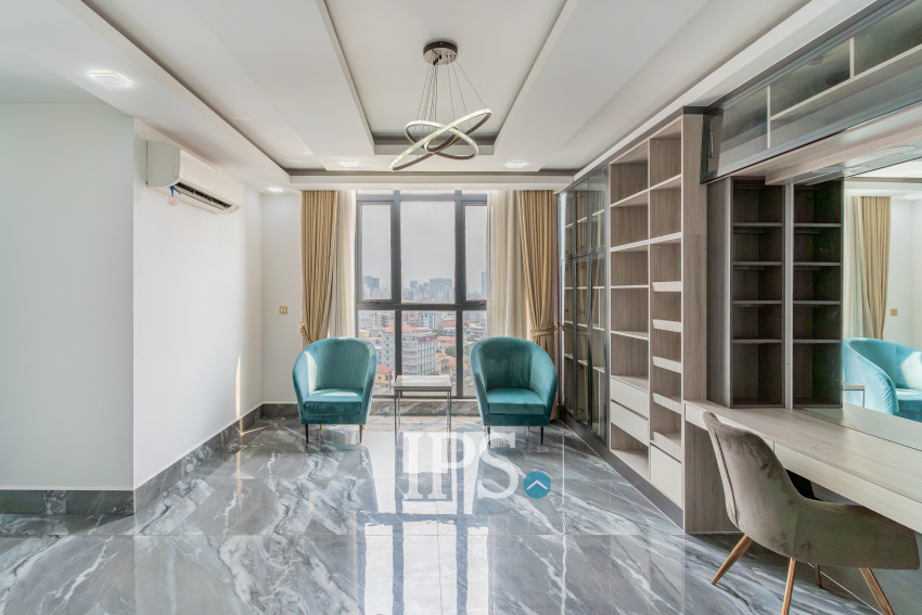 4 Bedroom Penthouse For Rent - Boeung Tumpun, Phnom Penh