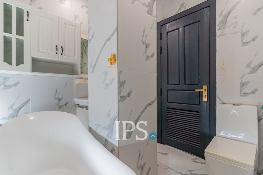 4 Bedroom Penthouse For Rent - Boeung Tumpun, Phnom Penh