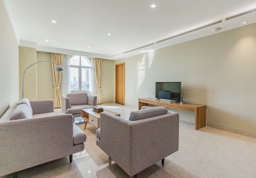 4 Bedroom Serviced Apartment For Rent - Tonle Bassac, Phnom Penh thumbnail