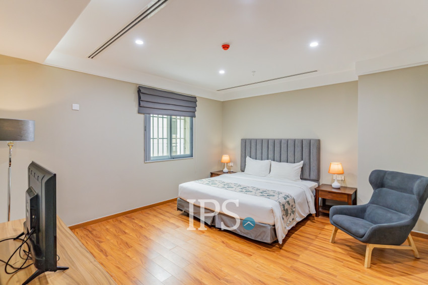 4 Bedroom Serviced Apartment For Rent - Tonle Bassac, Phnom Penh