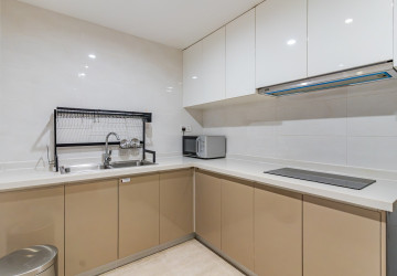 2 Bedroom Serviced Apartment For Rent - Tonle Bassac, Phnom Penh thumbnail