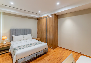 2 Bedroom Serviced Apartment - Tonle Bassac, Phnom Penh thumbnail