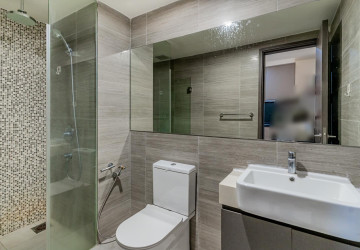 Studio Condo For Rent - The Peak, Tonle Bassac, Phnom Penh thumbnail