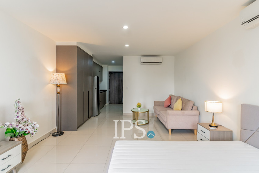 Studio Condo For Rent - The Peak, Tonle Bassac, Phnom Penh