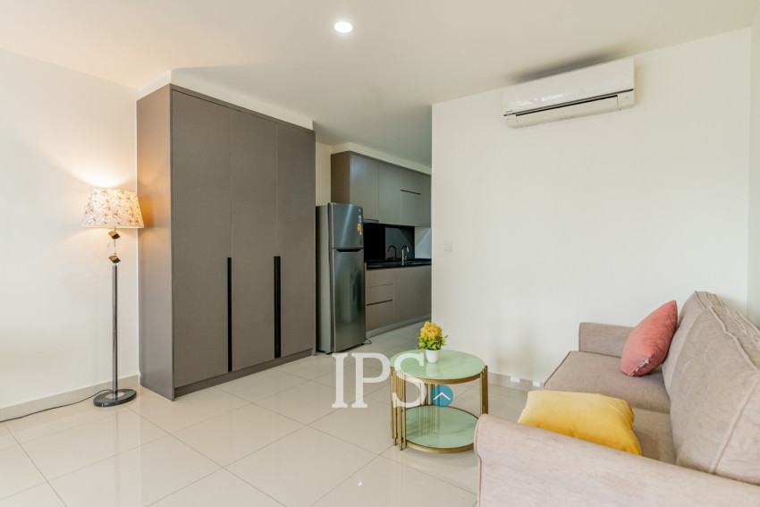 Studio Condo For Rent - The Peak, Tonle Bassac, Phnom Penh