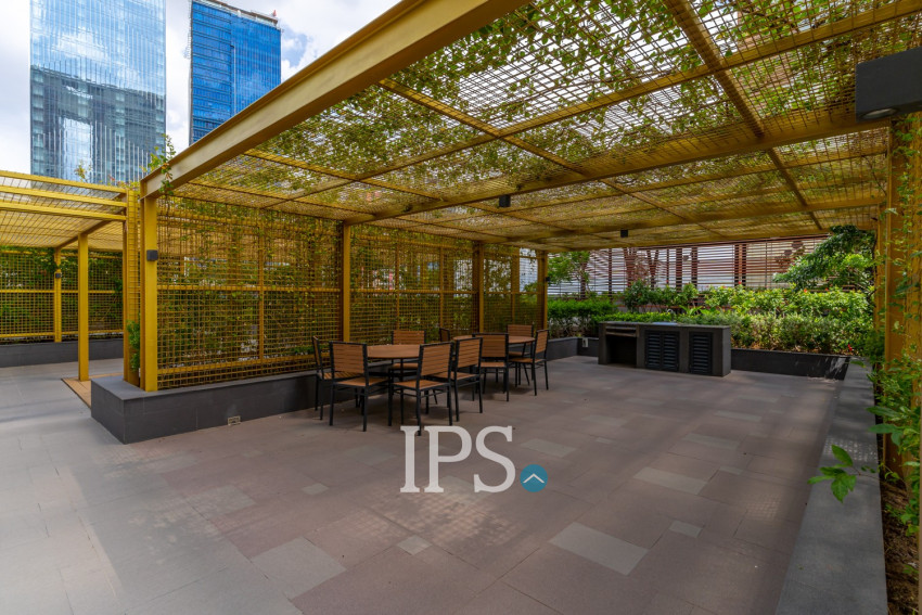 Studio Condo For Rent - The Peak, Tonle Bassac, Phnom Penh