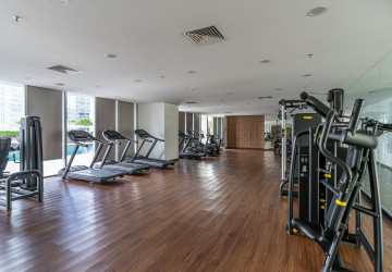 Studio Condo For Rent - The Peak, Tonle Bassac, Phnom Penh thumbnail