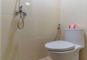 2 Bedroom Condo For Rent - De Castle Royal, BKK1, Phnom Penh thumbnail