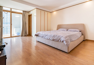 2 Bedroom Condo For Rent - De Castle Royal, BKK1, Phnom Penh thumbnail