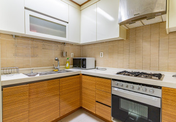 2 Bedroom Condo For Rent - De Castle Royal, BKK1, Phnom Penh thumbnail