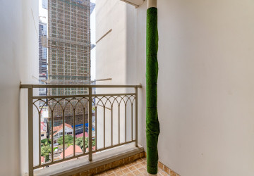 2 Bedroom Condo For Rent - De Castle Royal, BKK1, Phnom Penh thumbnail