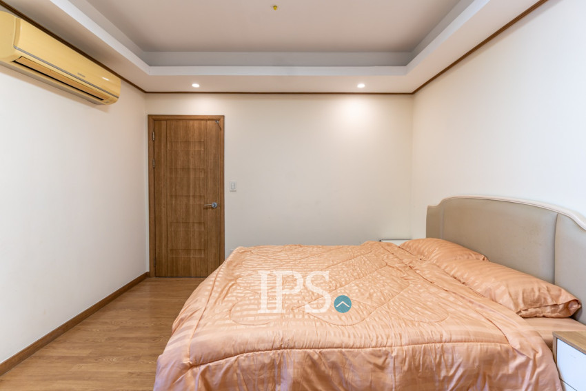 2 Bedroom Condo For Rent - De Castle Royal, BKK1, Phnom Penh