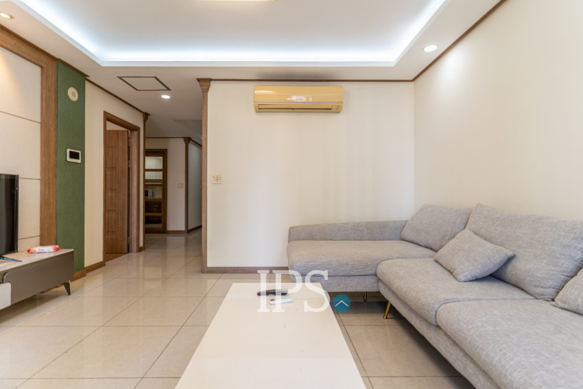 2 Bedroom Condo For Rent - De Castle Royal, BKK1, Phnom Penh