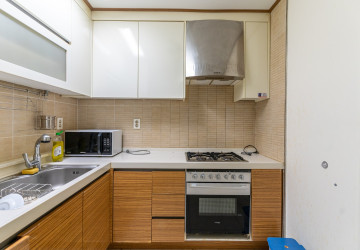 2 Bedroom Condo For Rent - De Castle Royal, BKK1, Phnom Penh thumbnail