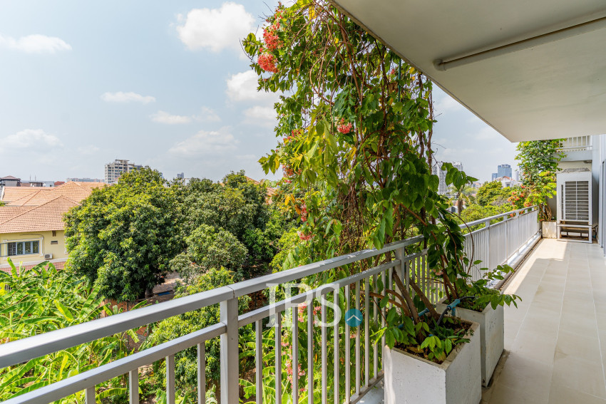 4 Bedroom Duplex Serviced Apartment For Rent - Chroy Changvar, Phnom Penh