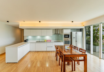 4 Bedroom Duplex Serviced Apartment For Rent - Chroy Changvar, Phnom Penh thumbnail