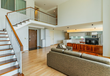 4 Bedroom Duplex Serviced Apartment For Rent - Chroy Changvar, Phnom Penh thumbnail