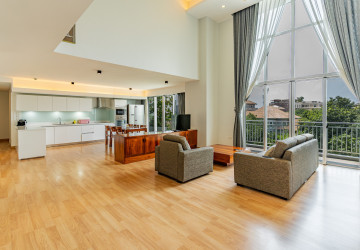 4 Bedroom Duplex Serviced Apartment For Rent - Chroy Changvar, Phnom Penh thumbnail