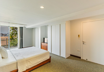 4 Bedroom Duplex Serviced Apartment For Rent - Chroy Changvar, Phnom Penh thumbnail