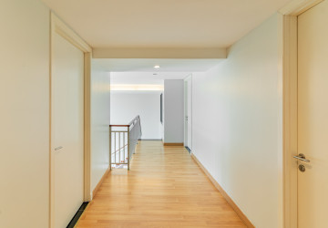 4 Bedroom Duplex Serviced Apartment For Rent - Chroy Changvar, Phnom Penh thumbnail