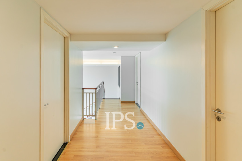 4 Bedroom Duplex Serviced Apartment For Rent - Chroy Changvar, Phnom Penh