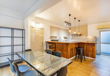 Renovated 2 Bedroom Apartment For Rent - Tonle Bassac, Phnom Penh thumbnail