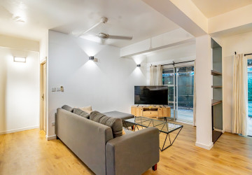 Renovated 2 Bedroom Apartment For Rent - Tonle Bassac, Phnom Penh thumbnail