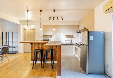 Renovated 2 Bedroom Apartment For Rent - Tonle Bassac, Phnom Penh thumbnail