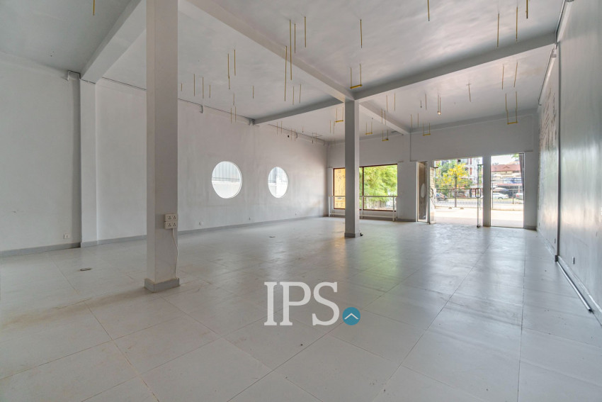 4 Bedroom Shophouse For Rent - Svay Dangkum, Siem Reap