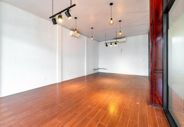 4 Bedroom Shophouse For Rent - Svay Dangkum, Siem Reap thumbnail