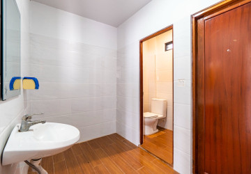 4 Bedroom Shophouse For Rent - Svay Dangkum, Siem Reap thumbnail