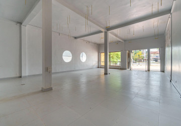 4 Bedroom Shophouse For Rent - Svay Dangkum, Siem Reap thumbnail