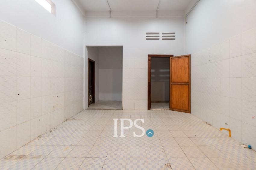 4 Bedroom Shophouse For Rent - Svay Dangkum, Siem Reap