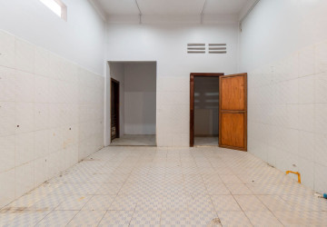 4 Bedroom Shophouse For Rent - Svay Dangkum, Siem Reap thumbnail