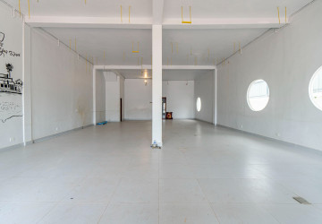 4 Bedroom Shophouse For Rent - Svay Dangkum, Siem Reap thumbnail